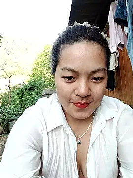 Lucky cutee online show from 05-14-26, 12:07
