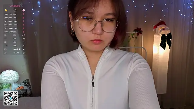 Snapshot of EvelinaKilner chatting on 01-11-26, 04:08 EvelinaKilner online show from 01-11-26, 04:08