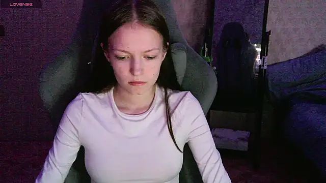 Yzi online show from 02-21-26, 01:57