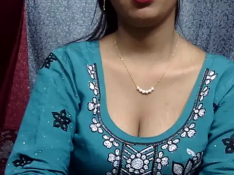 cute Dirty Diva online show from 04-04-26, 03:40