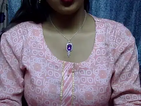 Snapshot of cute_Dirty_Diva chatting on 05-26-26, 03:32 cute Dirty Diva online show from 05-26-26, 03:32