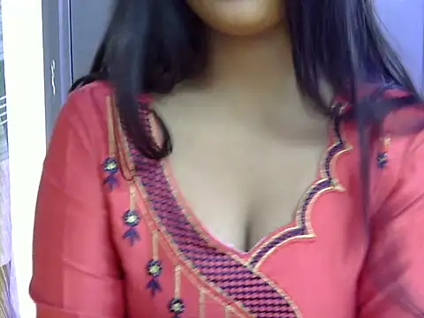 cute Dirty Diva online show from 12-21-25, 05:20