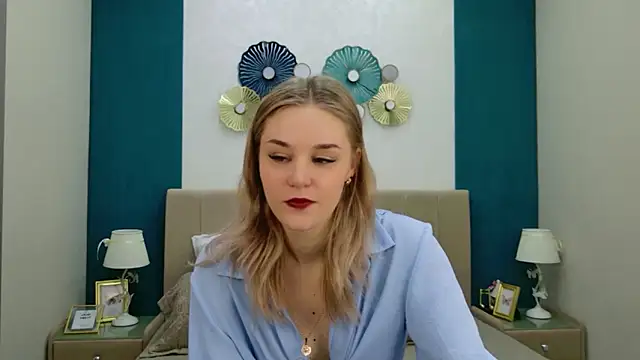 Molly Voss online show from 02-09-26, 03:32