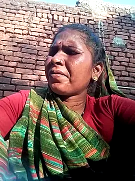 Snapshot of Rakhi_cut chatting on 04-23-26, 01:23 Rakhi cut online show from 04-23-26, 01:23