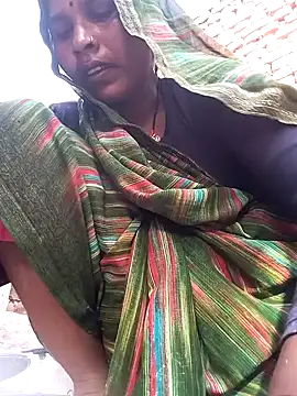 Snapshot of Rakhi_cut chatting on 05-27-26, 01:57 Rakhi cut online show from 05-27-26, 01:57