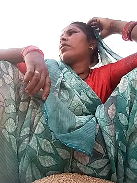 Snapshot of Rakhi_cut chatting on 04-19-26, 01:06 Rakhi cut online show from 04-19-26, 01:06