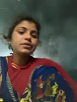 Snapshot of Madhu_cute chatting on 02-23-26, 01:40 Madhu cute online show from 02-23-26, 01:40