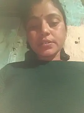 Snapshot of Madhu_cute chatting on 02-25-26, 03:34 Madhu cute online show from 02-25-26, 03:34