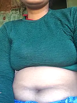 Snapshot of Madhu_cute chatting on 02-15-26, 08:13 Madhu cute online show from 02-15-26, 08:13