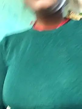 Snapshot of Madhu_cute chatting on 02-11-26, 03:50 Madhu cute online show from 02-11-26, 03:50