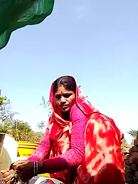 Snapshot of Rajni_hote chatting on 03-01-26, 09:20 Rajni hote online show from 03-01-26, 09:20