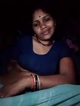 Snapshot of Rajni_hote chatting on 02-27-26, 02:50 Rajni hote online show from 02-27-26, 02:50