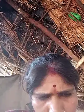 Snapshot of Rajni_hote chatting on 02-11-26, 05:18 Rajni hote online show from 02-11-26, 05:18