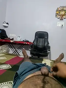 hydhunk26 online show from 04-15-26, 08:42