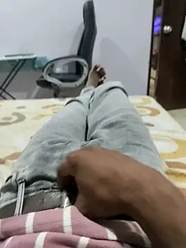 Snapshot of hydhunk26 chatting on 12-20-25, 10:07 hydhunk26 online show from 12-20-25, 10:07