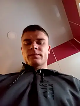 Snapshot of Nemon chatting on 01-12-26, 01:07 Nemon online show from 01-12-26, 01:07