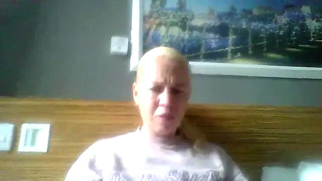 jennyblondeuk online show from 04-04-26, 02:34