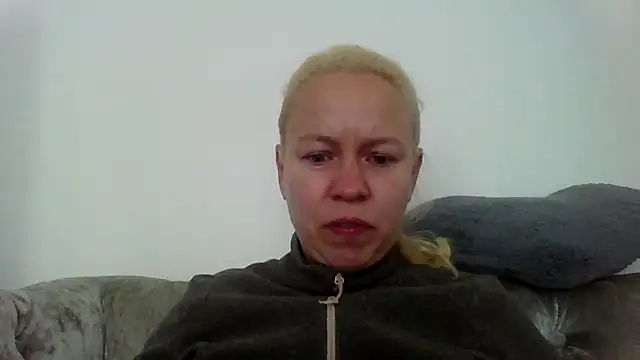 jennyblondeuk online show from 04-08-26, 03:02