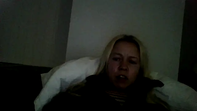 jennyblondeuk online show from 03-23-26, 11:04