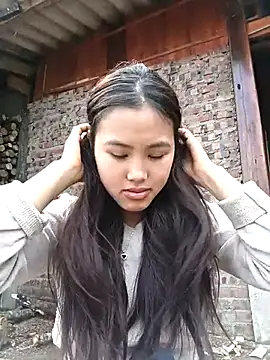 Snapshot of Money_moneylove chatting on 02-06-26, 03:57 Money moneylove online show from 02-06-26, 03:57