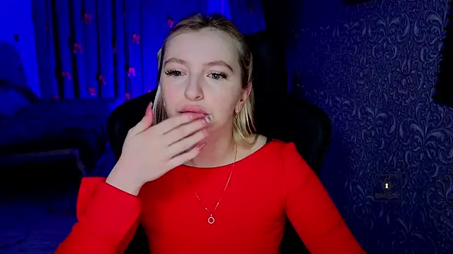 Snapshot of Eva_Vibe_ chatting on 02-24-26, 04:08 Eva Vibe online show from 02-24-26, 04:08