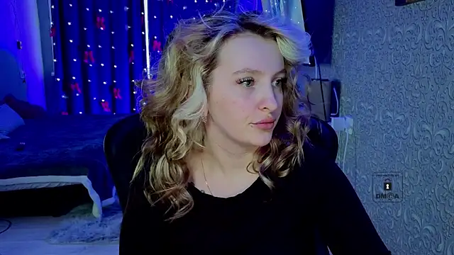 Snapshot of Eva_Vibe_ chatting on 02-27-26, 04:56 Eva Vibe online show from 02-27-26, 04:56