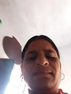 CUTE Ishpa online show from 01-12-26, 07:04