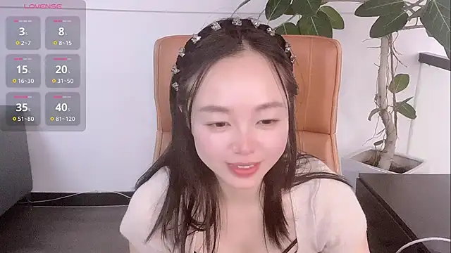 Yuer-77 online show from 02-13-26, 12:05