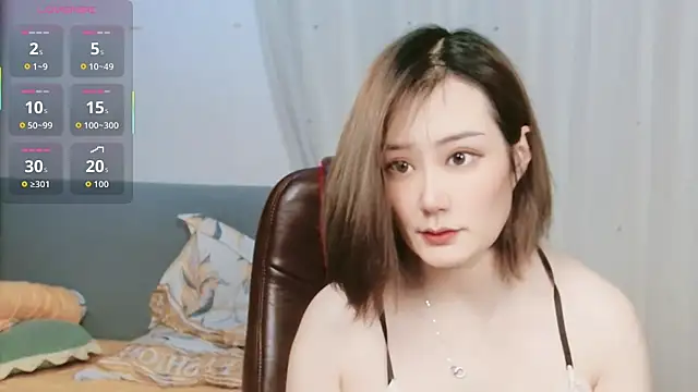 lucynan online show from 02-10-26, 01:21