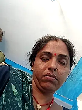 Snapshot of Mahima_rani34 chatting on 07-09-26, 07:09 Mahima rani34 online show from 07-09-26, 07:09