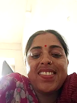 Snapshot of Mahima_rani34 chatting on 07-16-26, 11:18 Mahima rani34 online show from 07-16-26, 11:18