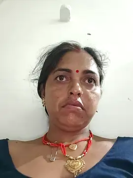 Snapshot of Mahima_rani34 chatting on 07-09-26, 09:58 Mahima rani34 online show from 07-09-26, 09:58