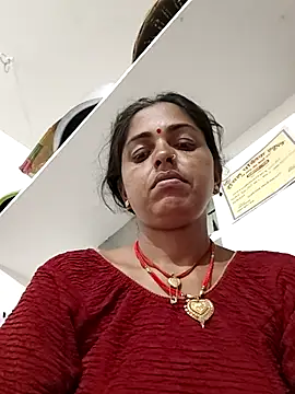 Snapshot of Mahima_rani34 chatting on 06-23-26, 09:57 Mahima rani34 online show from 06-23-26, 09:57