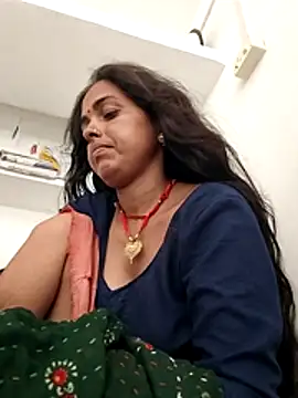Snapshot of Mahima_rani34 chatting on 07-19-26, 09:50 Mahima rani34 online show from 07-19-26, 09:50