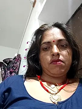 Snapshot of Mahima_rani34 chatting on 06-18-26, 11:10 Mahima rani34 online show from 06-18-26, 11:10