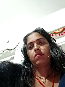 Snapshot of Mahima_rani34 chatting on 06-27-26, 06:03 Mahima rani34 online show from 06-27-26, 06:03
