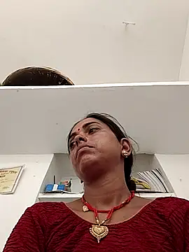Snapshot of Mahima_rani34 chatting on 07-18-26, 08:45 Mahima rani34 online show from 07-18-26, 08:45