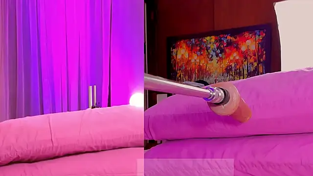 Snapshot of CandyHolmes chatting on 01-14-26, 01:15 CandyHolmes online show from 01-14-26, 01:15