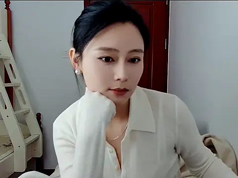 Snapshot of HCOCO chatting on 01-15-26, 02:09 HCOCO online show from 01-15-26, 02:09