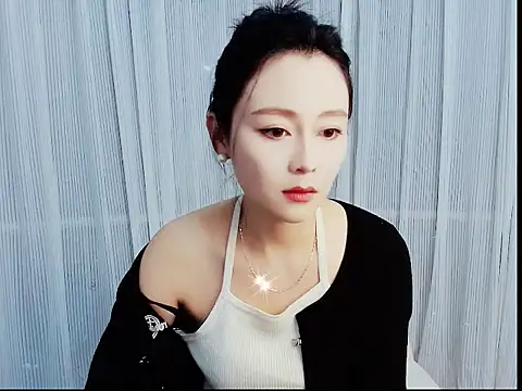 Snapshot of HCOCO chatting on 01-08-26, 12:33 HCOCO online show from 01-08-26, 12:33