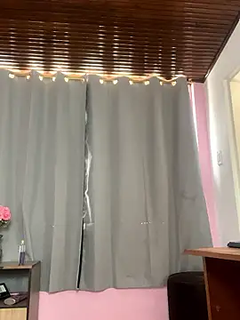  zoe bakerr online show from 01-15-26, 01:47