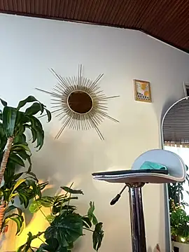  zoe bakerr online show from 07-14-26, 07:31