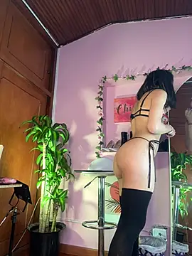  zoe bakerr online show from 03-16-26, 03:04