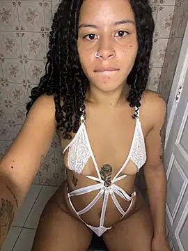 Estrelaa7 online show from 03-04-26, 12:51