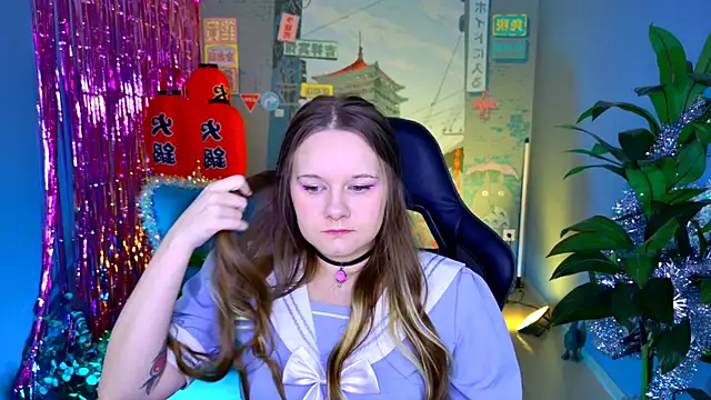 auroranelson online show from 12-22-25, 03:56