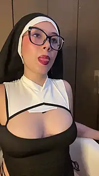 EmmaInPink online show from 02-21-26, 05:59