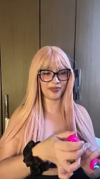 EmmaInPink online show from 02-01-26, 05:33