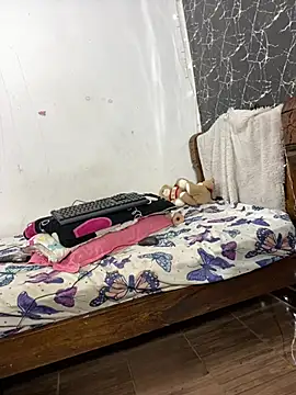 TheSexyLaura online show from 02-09-26, 07:23