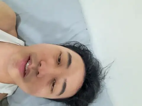 AJIJI1010 online show from 03-25-26, 07:24