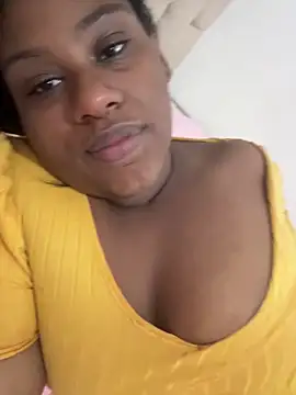 amorasecy online show from 12-20-25, 08:22